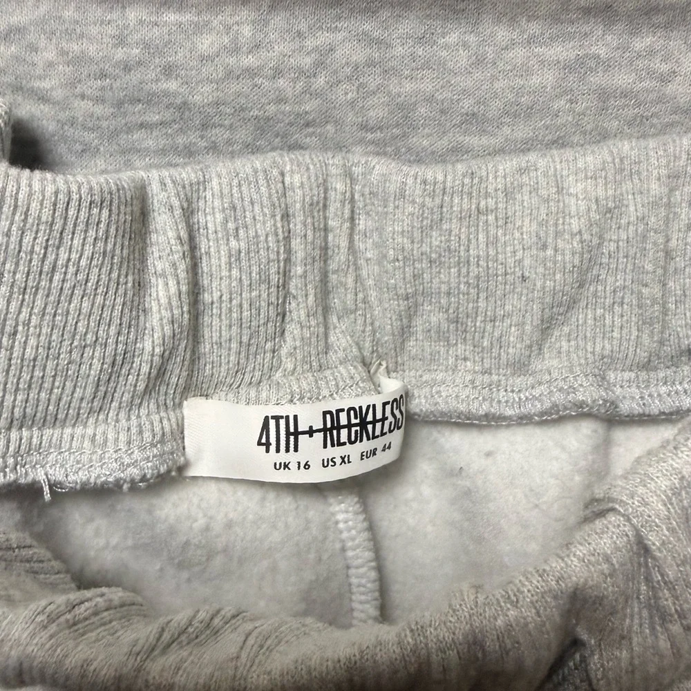Cropped Crewneck Sweatshirt in Heather Gray - Picture 11 of 12